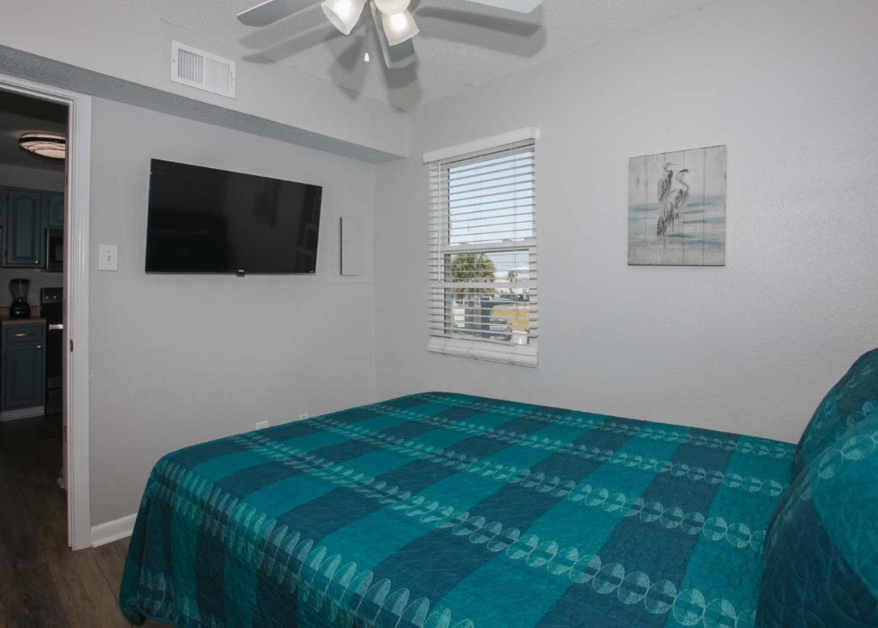 Sunrise Village 116 By Albvr - Just Steps To The Beach In This Cute Condo Gulf Shores Bagian luar foto