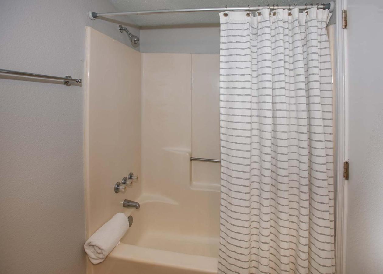 Sunrise Village 116 By Albvr - Just Steps To The Beach In This Cute Condo Gulf Shores Bagian luar foto